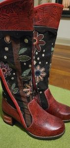 Floral print leather boots